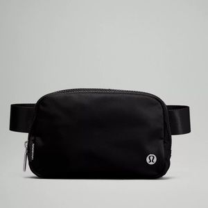 Lululemon Black Everywhere Belt Bag